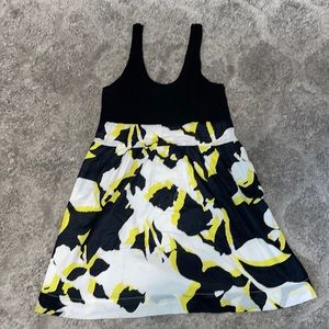 Express woman’s dress